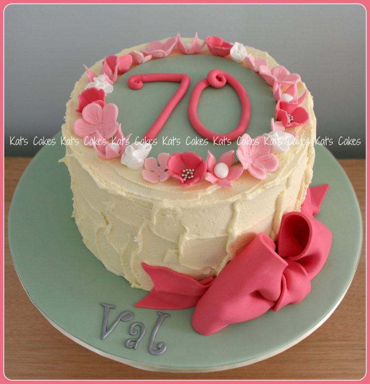 70Th Birthday Cake Mums 70th Birthday Cake Happy 70th Birthday Mum Cake Cho Flickr 70Th Birthday Cake Mums 70th Birthday Cake Happy 70th Birthday Mum Cake Cho Flickr