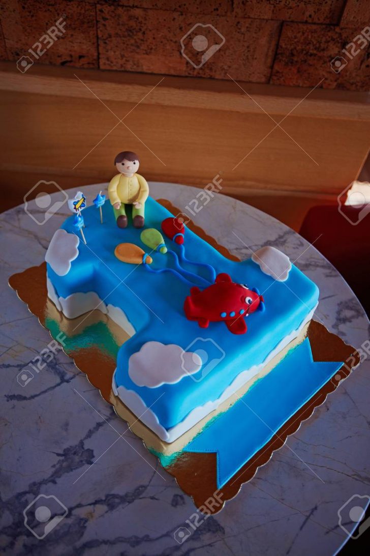 Birthday Cake For 1 Year Old Birthday Cake For 1 Year Old Boy Lizenzfreie Fotos Bilder Und Stock Birthday Cake For 1 Year Old Birthday Cake For 1 Year Old Boy Lizenzfreie Fotos Bilder Und Stock