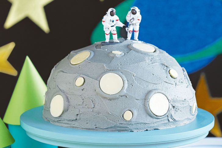 Birthday Cakes For Kids Man On The Moon Cake Birthday Cakes For Kids Man On The Moon Cake