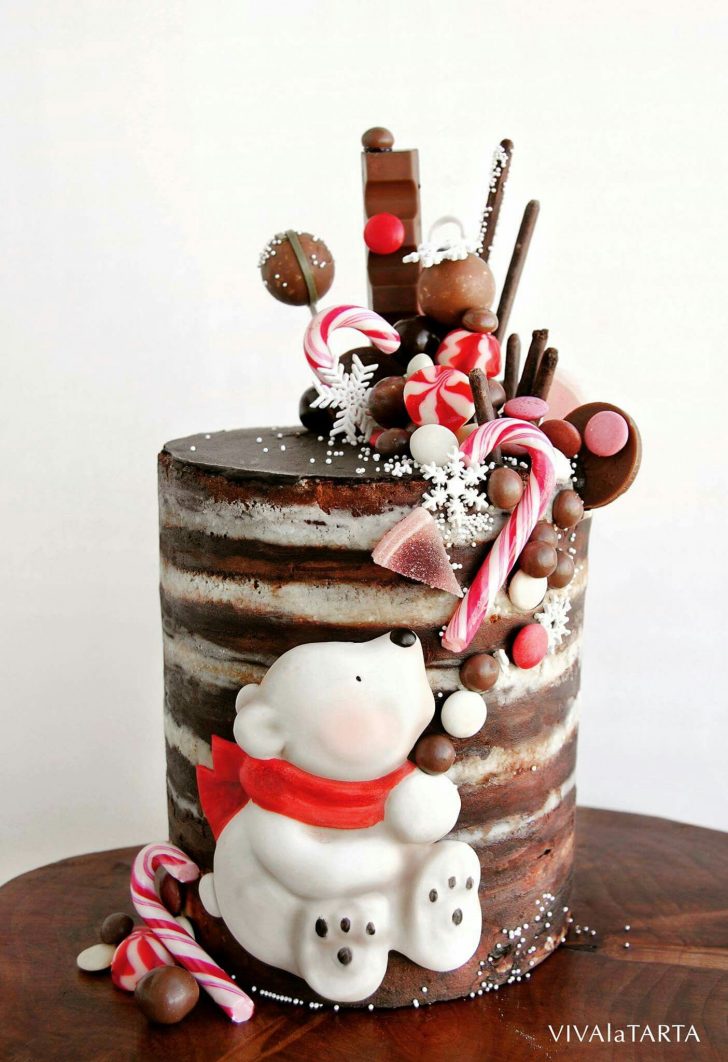 Christmas Birthday Cake Im Thinking This Could Be Turned Into A Drip Cake Very Easily Christmas Birthday Cake Im Thinking This Could Be Turned Into A Drip Cake Very Easily