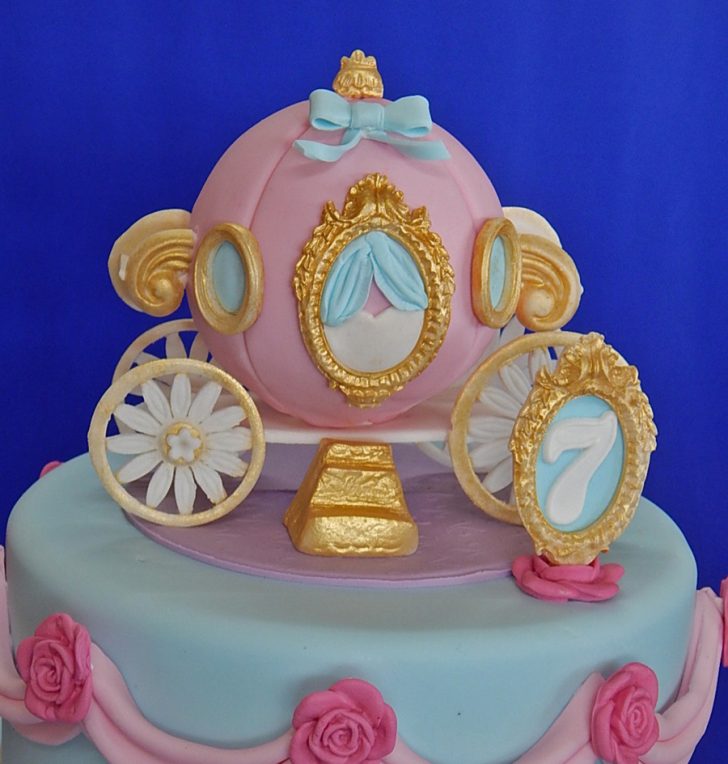 Cinderella Birthday Cakes Cinderella Coach Birthday Cake Cakecentral Cinderella Birthday Cakes Cinderella Coach Birthday Cake Cakecentral