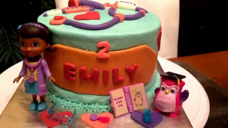 Doc Mcstuffin Birthday Cake Doc Mcstuffins Birthday Cake Eye Doctor Hootsburgh Youtube Doc Mcstuffin Birthday Cake Doc Mcstuffins Birthday Cake Eye Doctor Hootsburgh Youtube