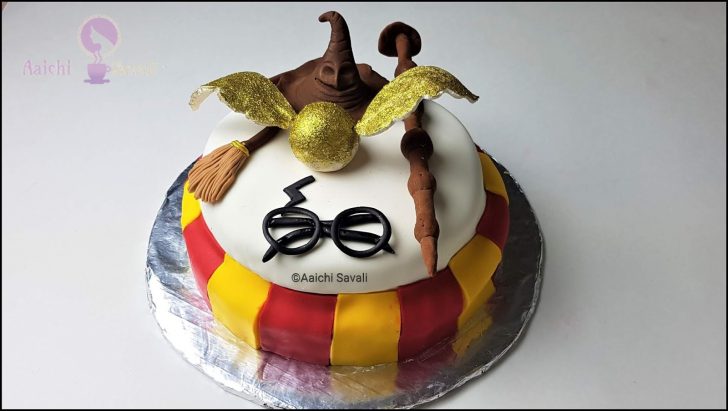Harry Potter Birthday Cake How To Design Homemade Harry Potter Inspired Birthday Cake Aaichi Harry Potter Birthday Cake How To Design Homemade Harry Potter Inspired Birthday Cake Aaichi