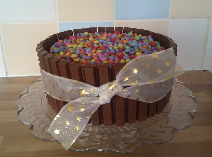 Kit Kat Birthday Cake Heres One I Made Earlier Rebeccas Kit Kat Birthday Cake Kit Kat Birthday Cake Heres One I Made Earlier Rebeccas Kit Kat Birthday Cake
