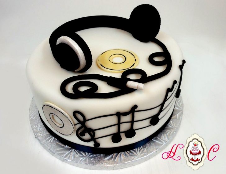 Music Birthday Cakes Music Birthday Cakes Headphones Notes Groom S Cake Pinterest Music Birthday Cakes Music Birthday Cakes Headphones Notes Groom S Cake Pinterest