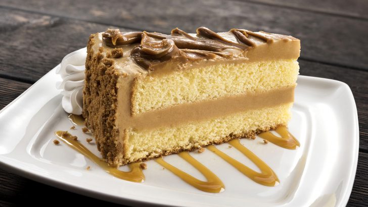 Olive Garden Birthday Cake Olive Gardens New Cookie Butter Cake Olive Garden Birthday Cake Olive Gardens New Cookie Butter Cake