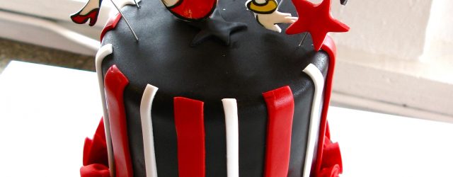 Betty Boop Birthday Cakes Betty Boop Birthday 2 Tier Fondant Cake Birthday Cakes Pinterest