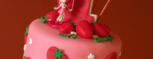 Strawberry Shortcake Birthday Cake Strawberry Shortcake 1st Birthday Cake Cupcakes Beccas Birthday